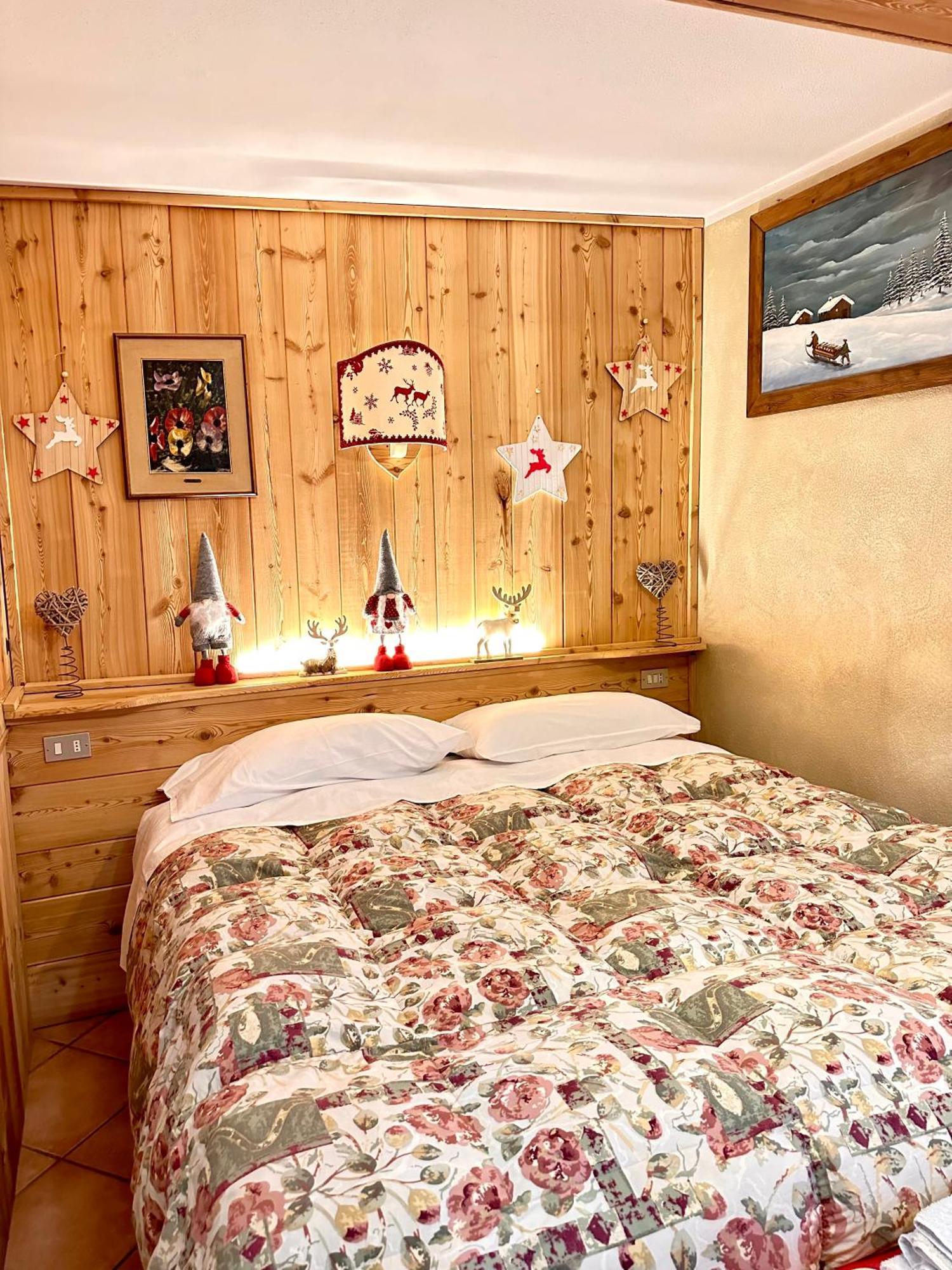 Le Grenier De Olga E Mario Apartment เพร-แซงต์-ดีดีเย ภายนอก รูปภาพ